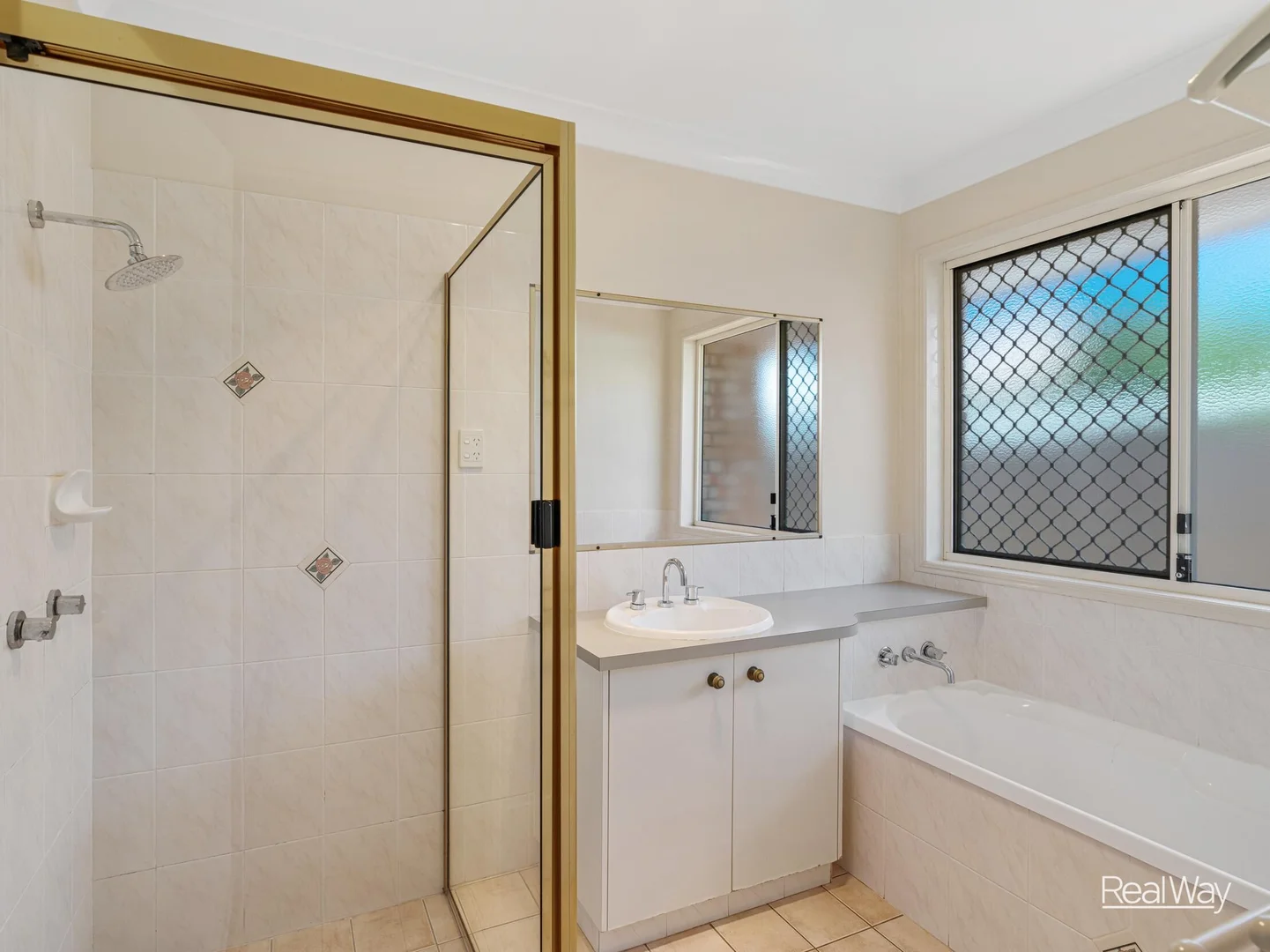 Additional image 8 of 2 Elvery Court, Middle Ridge QLD 4350