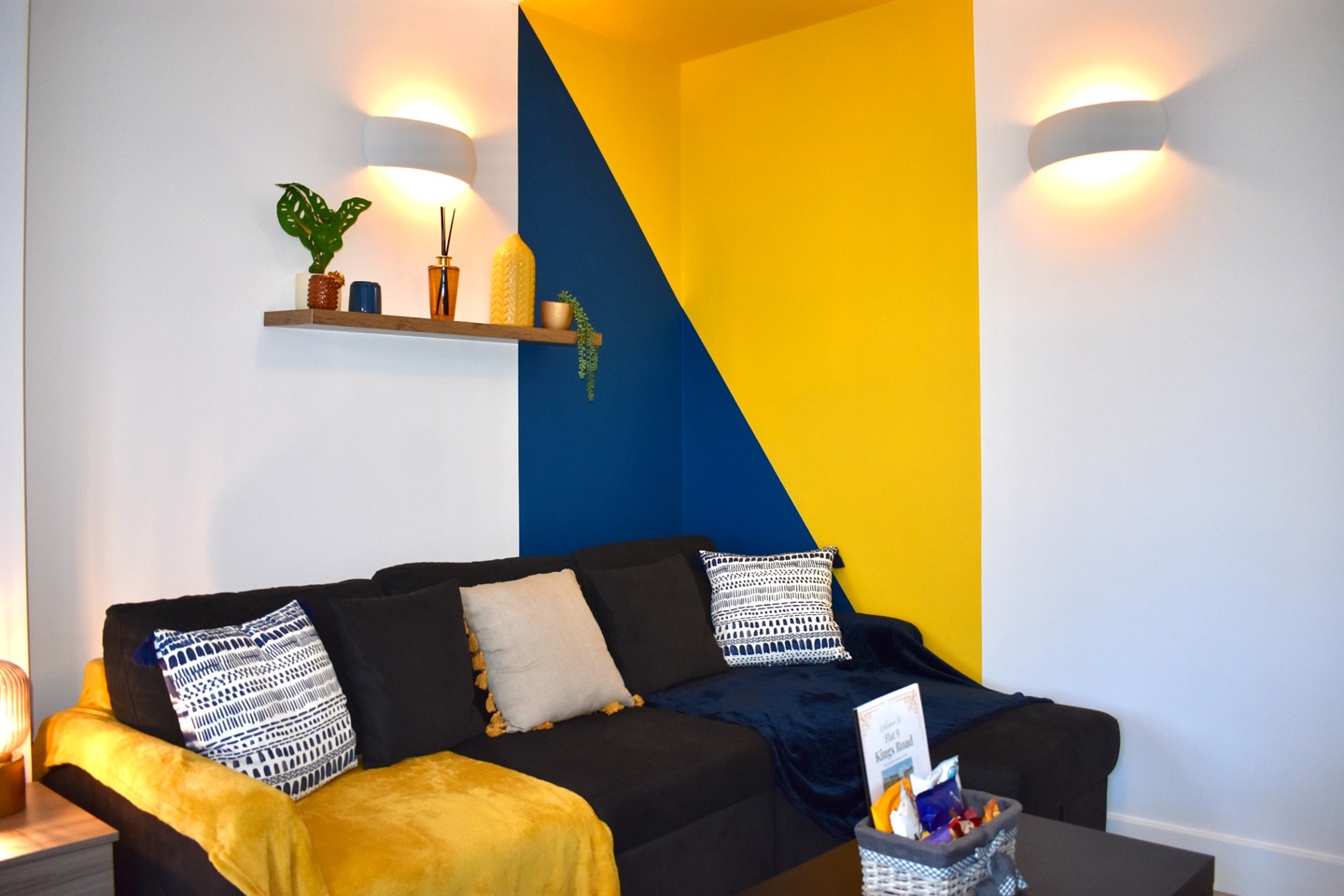 Additional image 3 of 2 Bed Flat, Kings Road, RG1, N1 7GU