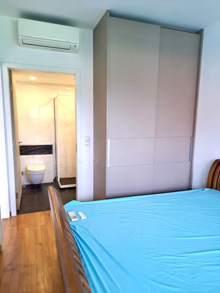 17 Mount Sophia photo 2