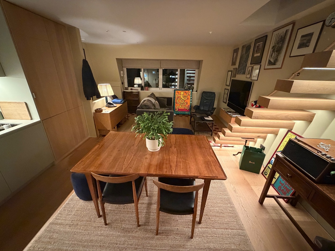 1 Bed Flat, Chepstow Crescent, W11, N1 7GU photo 2