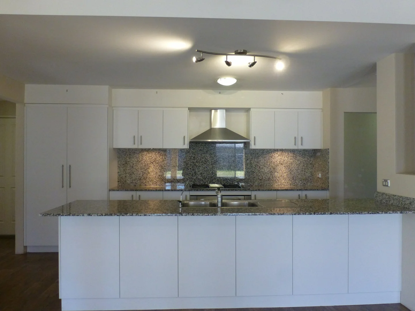 Additional image 2 of 5 Tonbridge Way, Thornlie WA 6108
