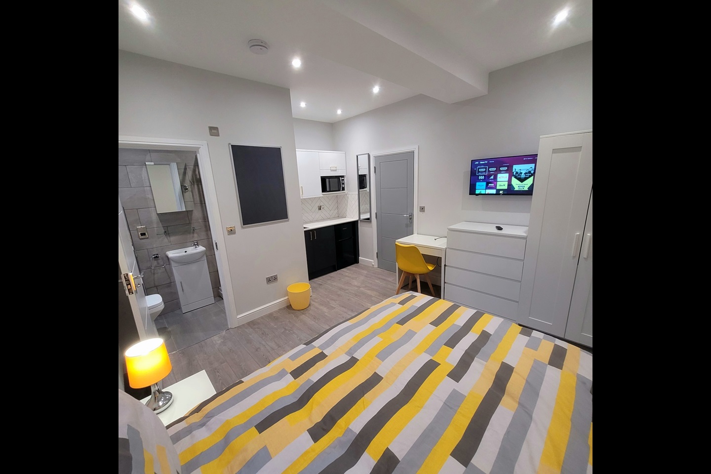 Additional image 3 of Room in a Shared House, Suffolk Avenue, SO15, N1 7GU