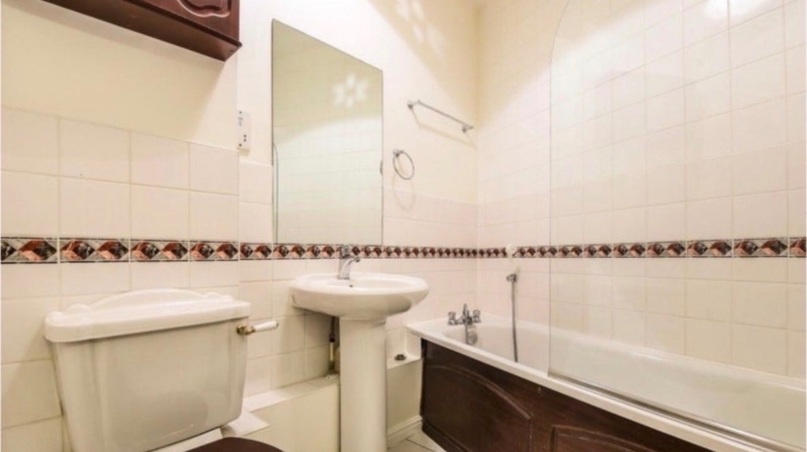 2 Bed Flat, Lock Keepers Heights, SE16, N1 7GU photo 5