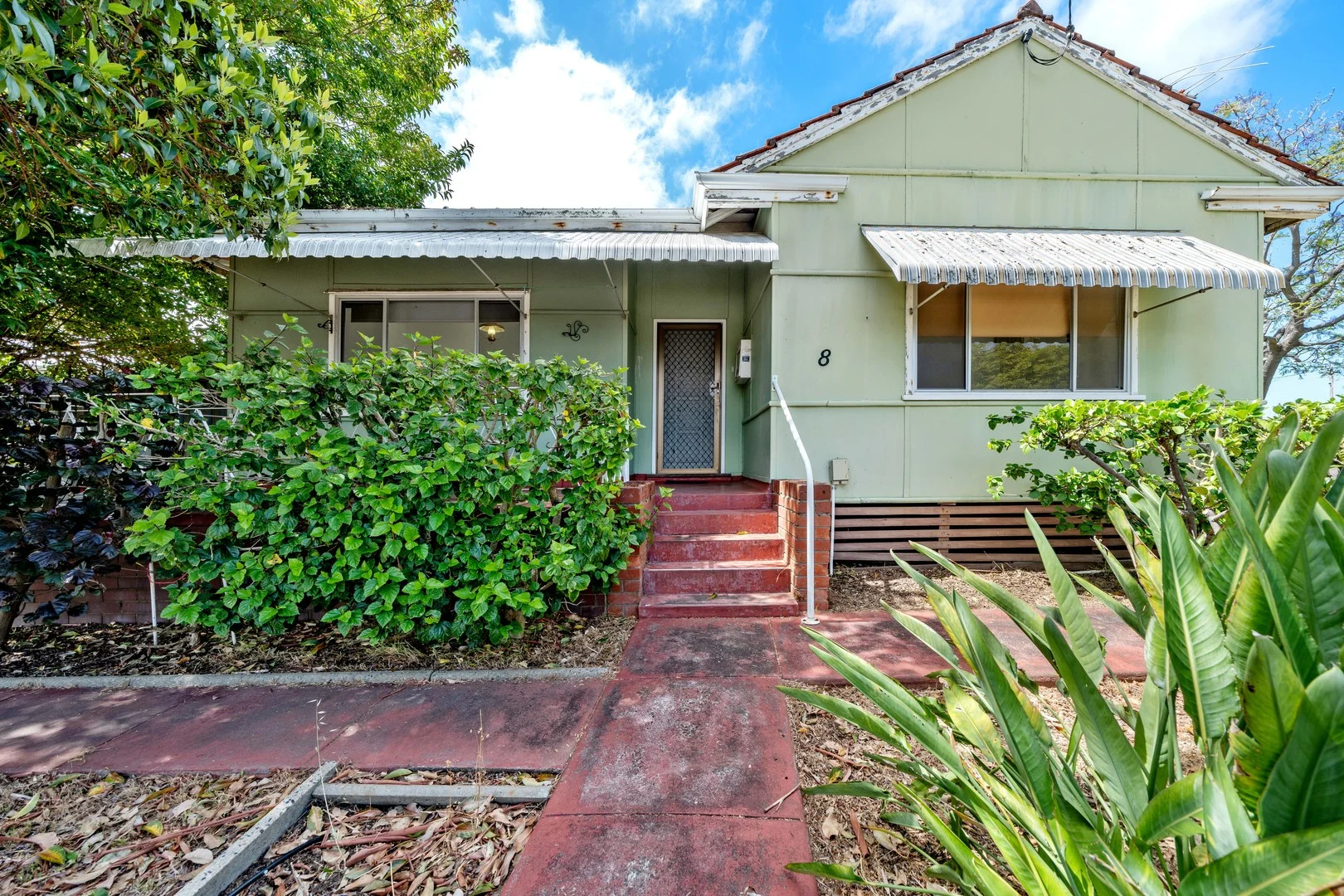 8 Plummer St, East Victoria Park WA 6101