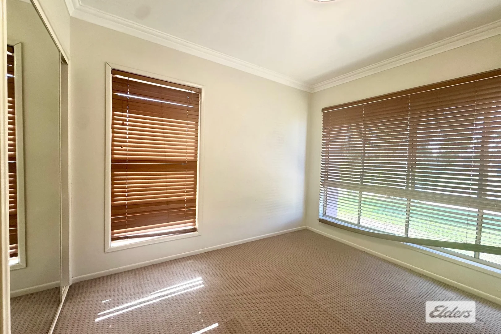 Additional image 6 of 37 Mayfair Drive, Emerald QLD 4720