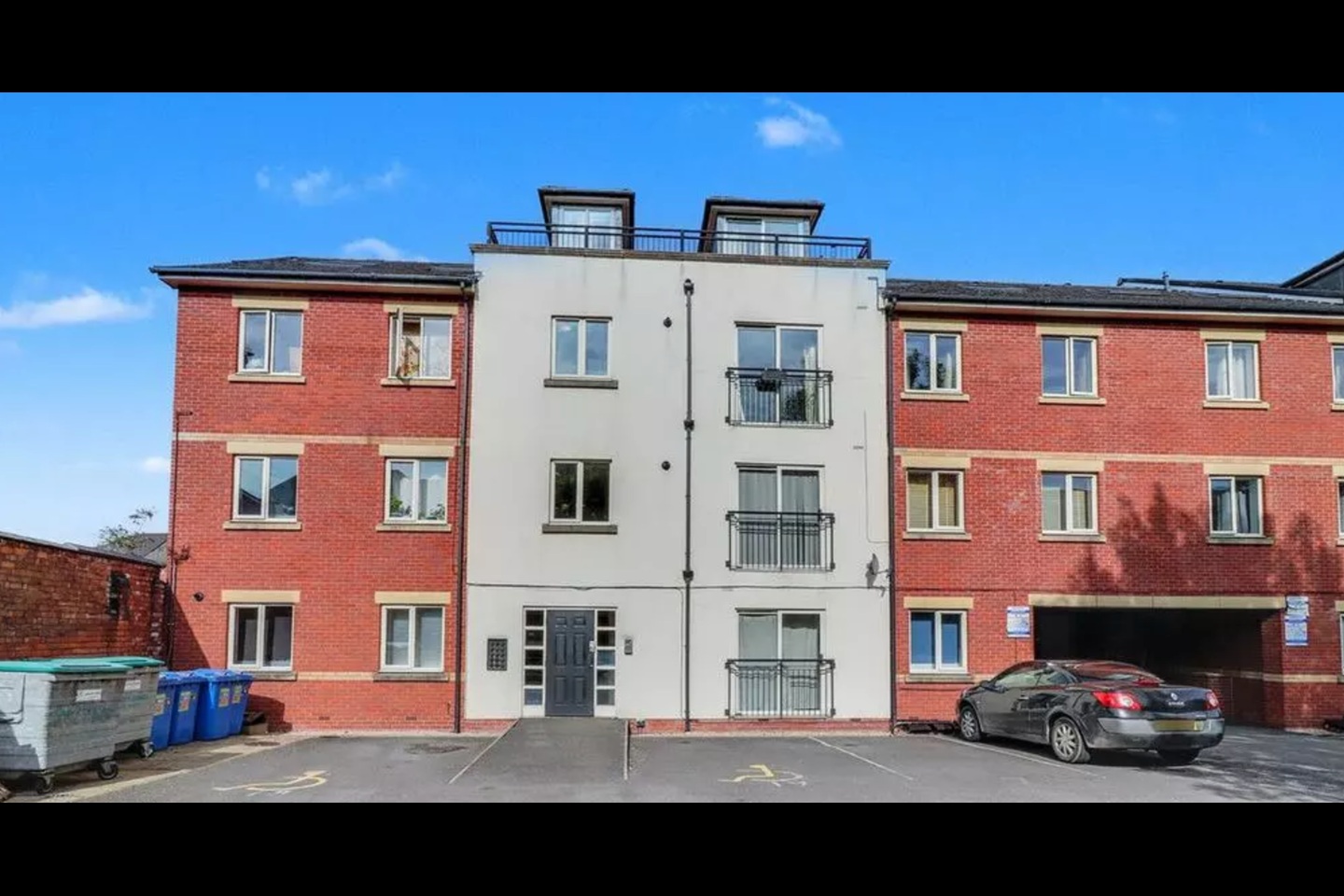 2 Bed Flat, Halcyon, DE22, N1 7GU