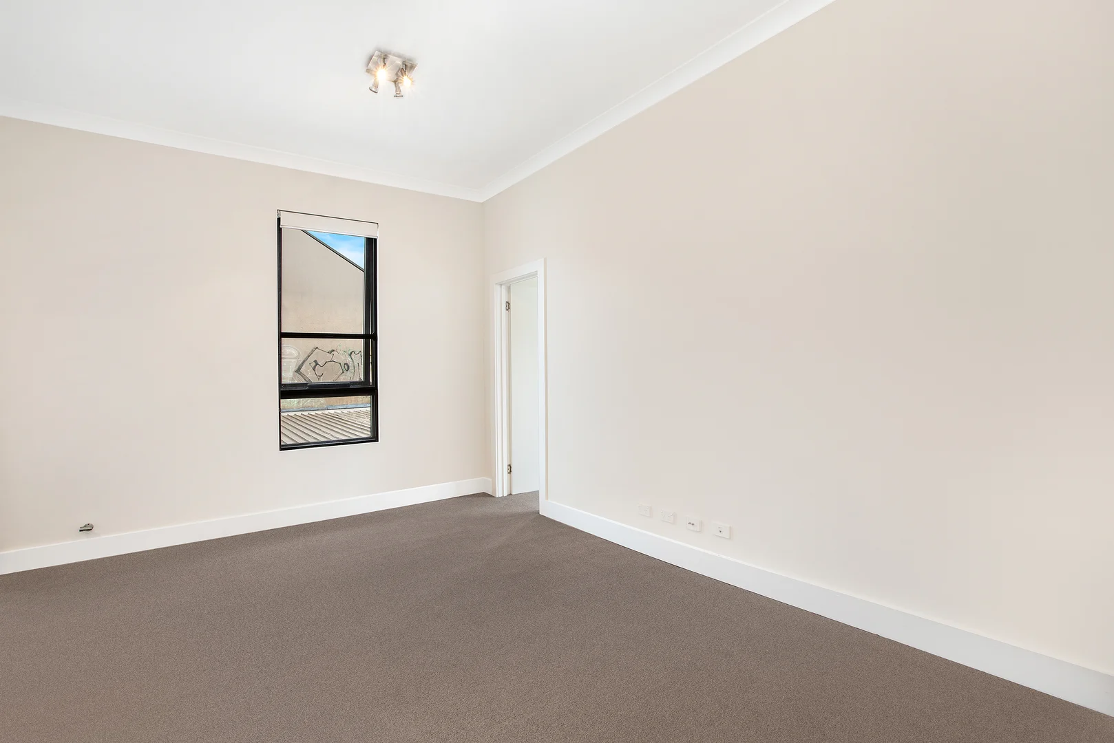 Additional image 4 of 1/157 Curlewis Street, Bondi NSW 2026