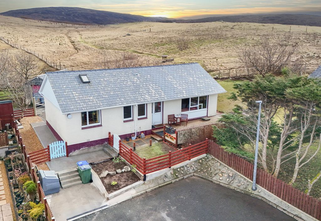 Additional image 2 of 3 bed bungalow for sale6 Roebrek, Brae, Shetland ZE2