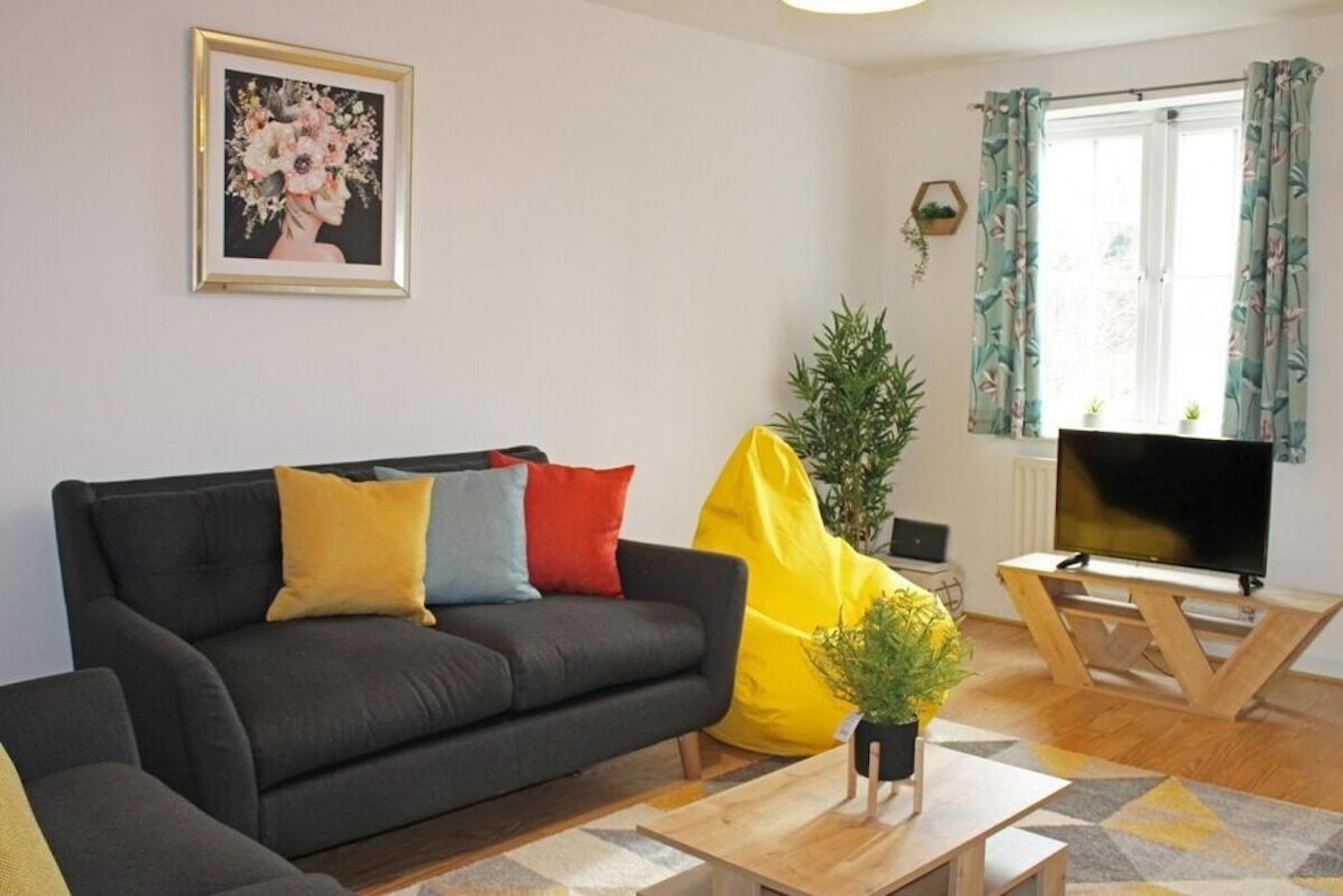 Additional image 4 of 3 Bed Semi-Detached House, Grebe Court, CB5, N1 7GU