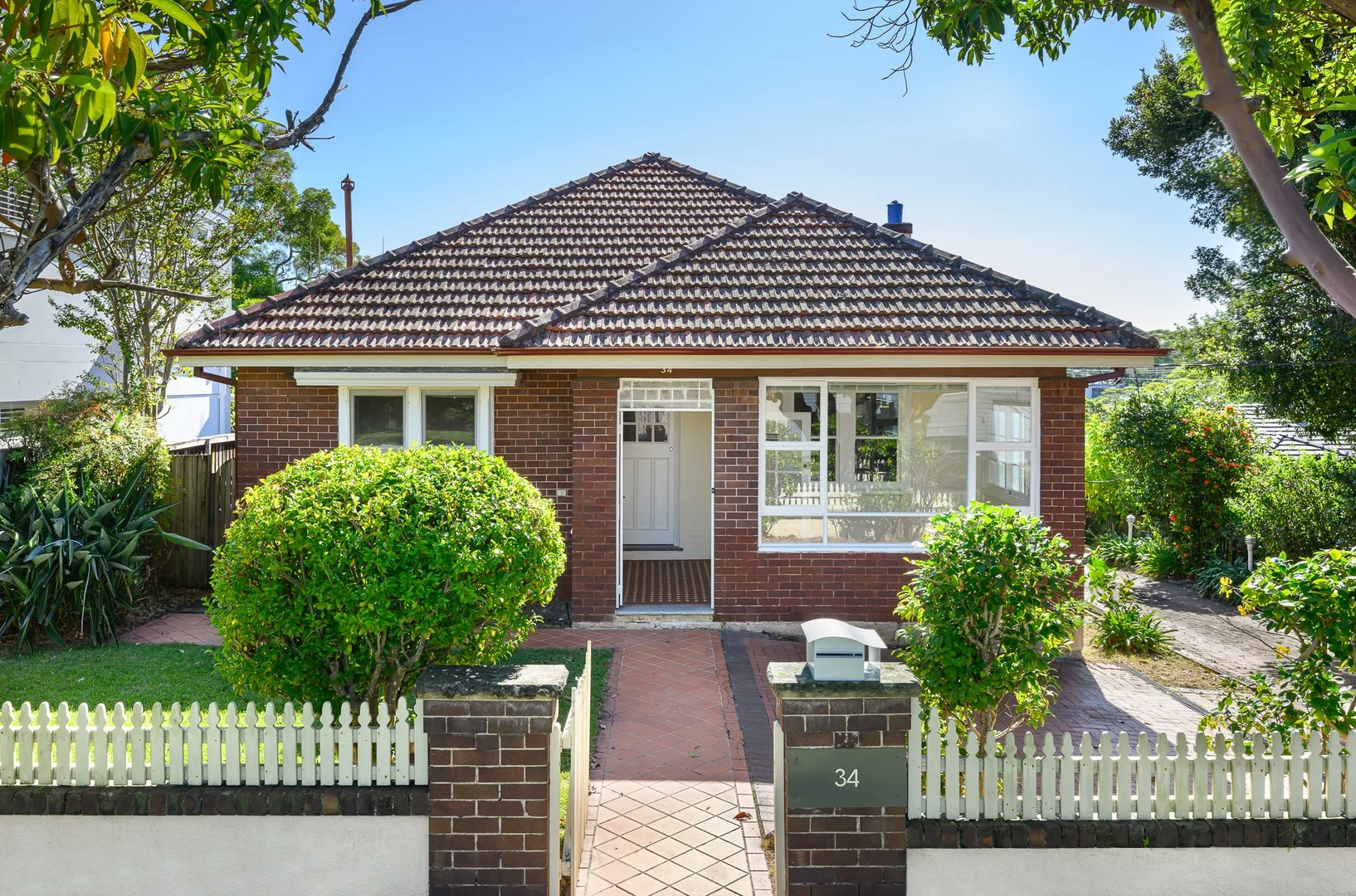 34 Bellambi Street, Northbridge NSW 2063