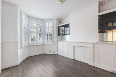 Carthew Road, Brackenbury Village, Hammersmith W6