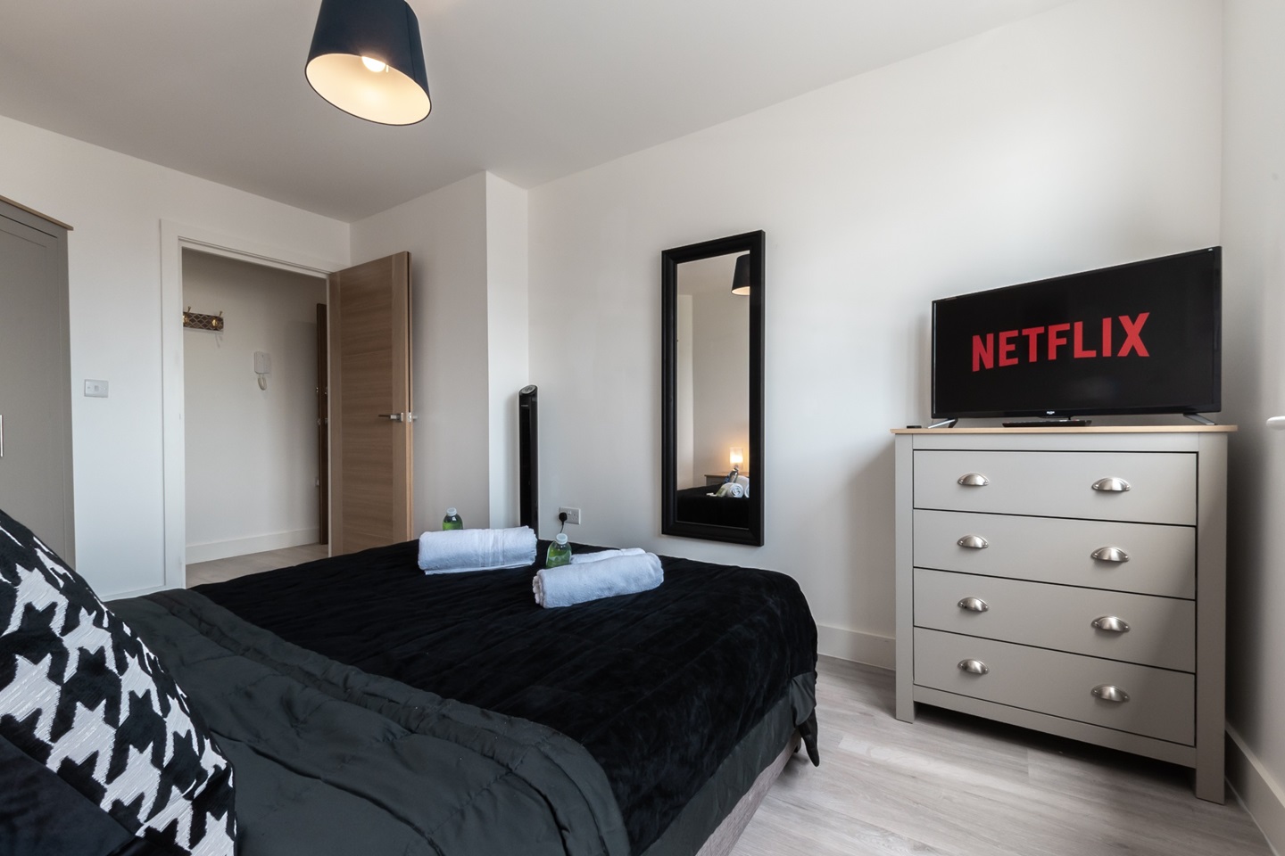 Additional image 7 of 2 Bed Flat, Atlantic Mansion, SO14, N1 7GU