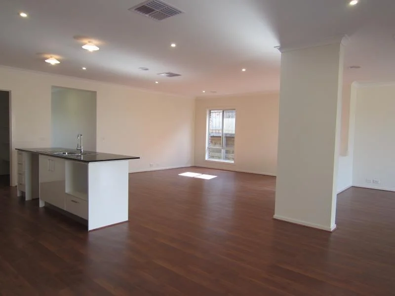Additional image 2 of 4 Besra Drive, Doreen VIC 3754