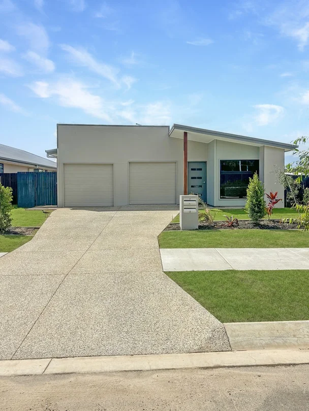 2/7 Herbert Street, Lawnton QLD 4501