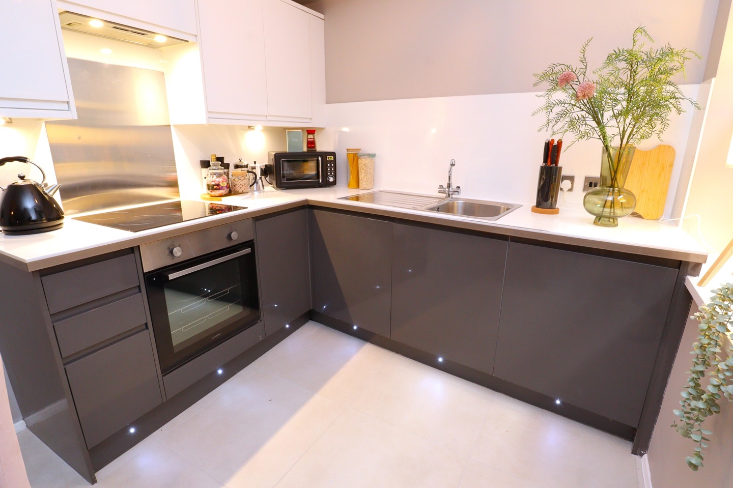 Additional image 15 of 1 Bed Flat, Windsor Court, BN1, N1 7GU