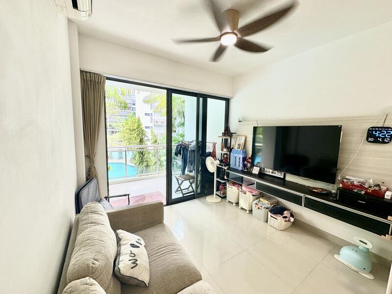 66 Flora Drive photo 2