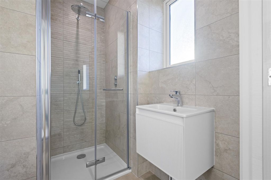Additional image 14 of 3 bed detached house for saleLodway Gardens, Pill, Bristol BS20