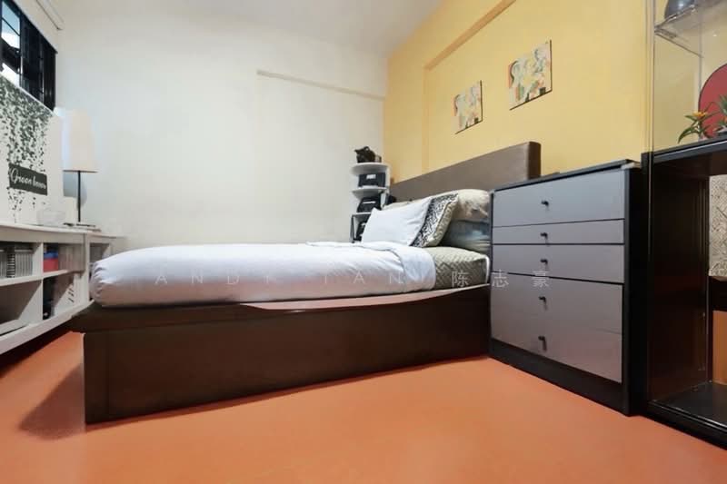 482 Admiralty Link photo 2