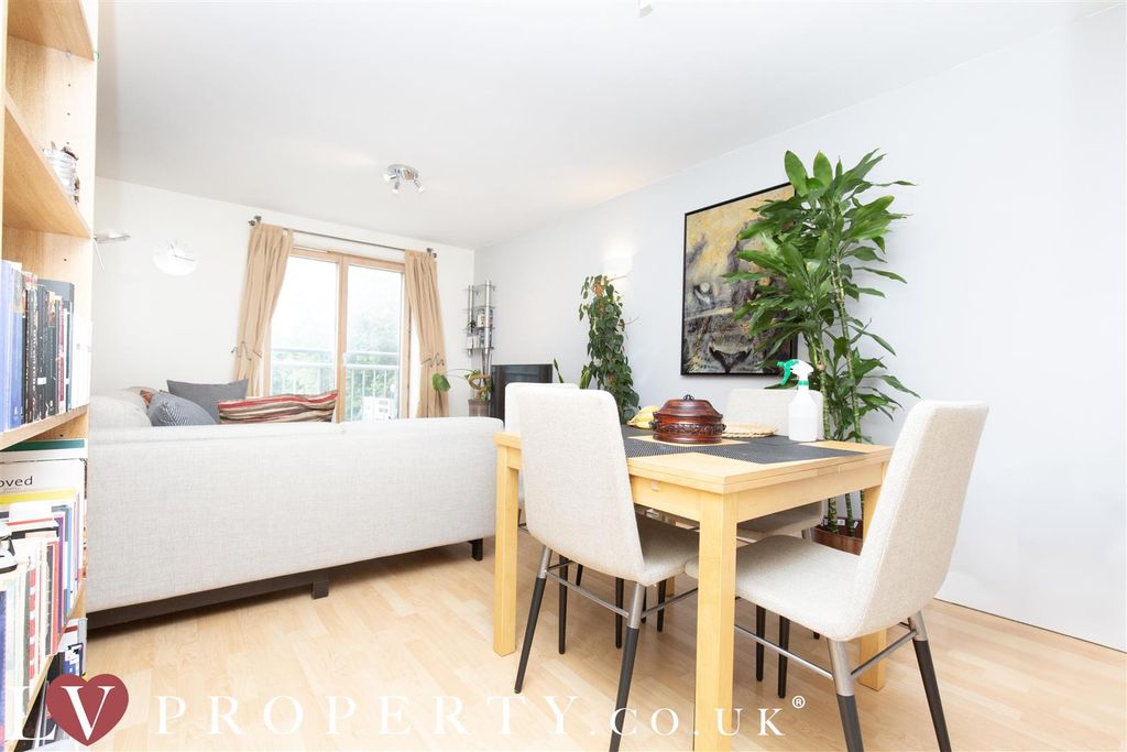 Additional image 4 of 2 bed flat for saleSheepcote Street, Birmingham, West Midlands B16