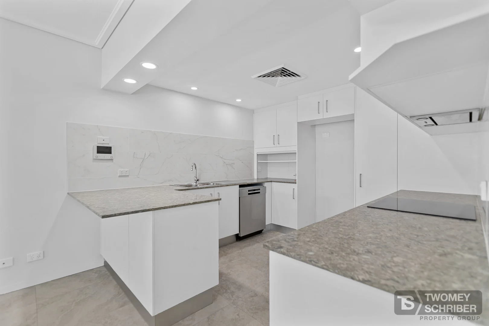 Additional image 3 of 3/81-87 Arlington Esplanade, Clifton Beach QLD 4879