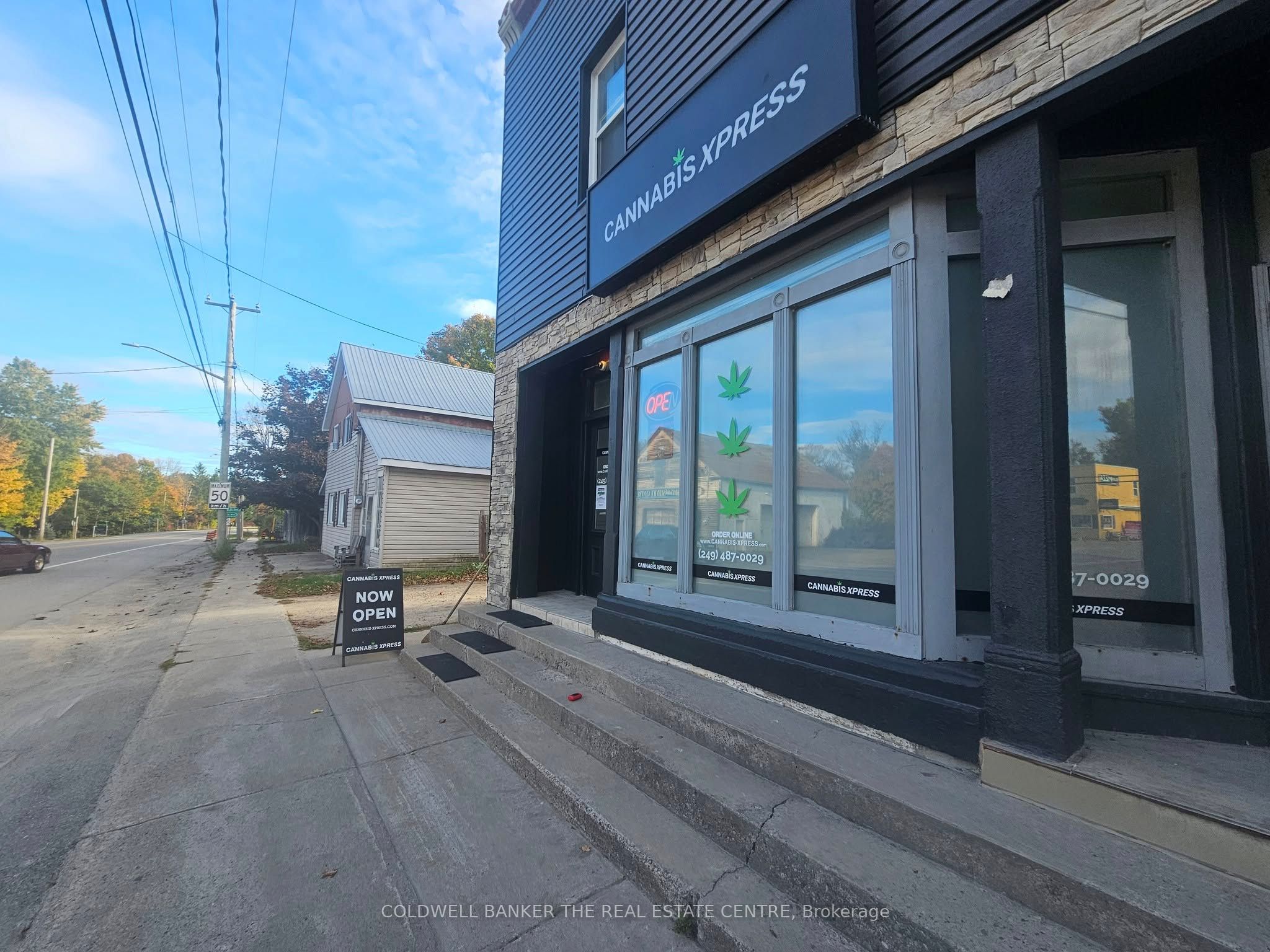 Additional image 2 of 4570 Penetanguishene Road, Springwater, ON, L0L 1V0