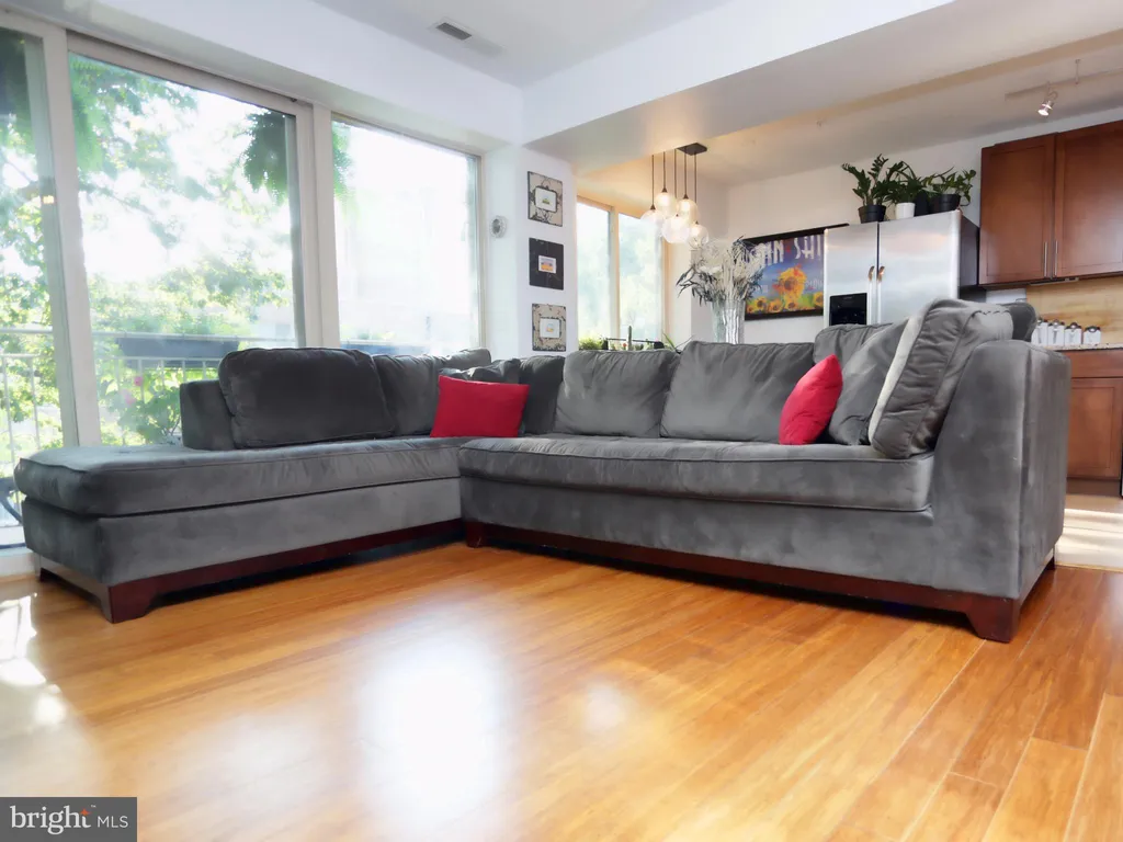 6425 14th Street NW Unit 301, Washington, DC 20012