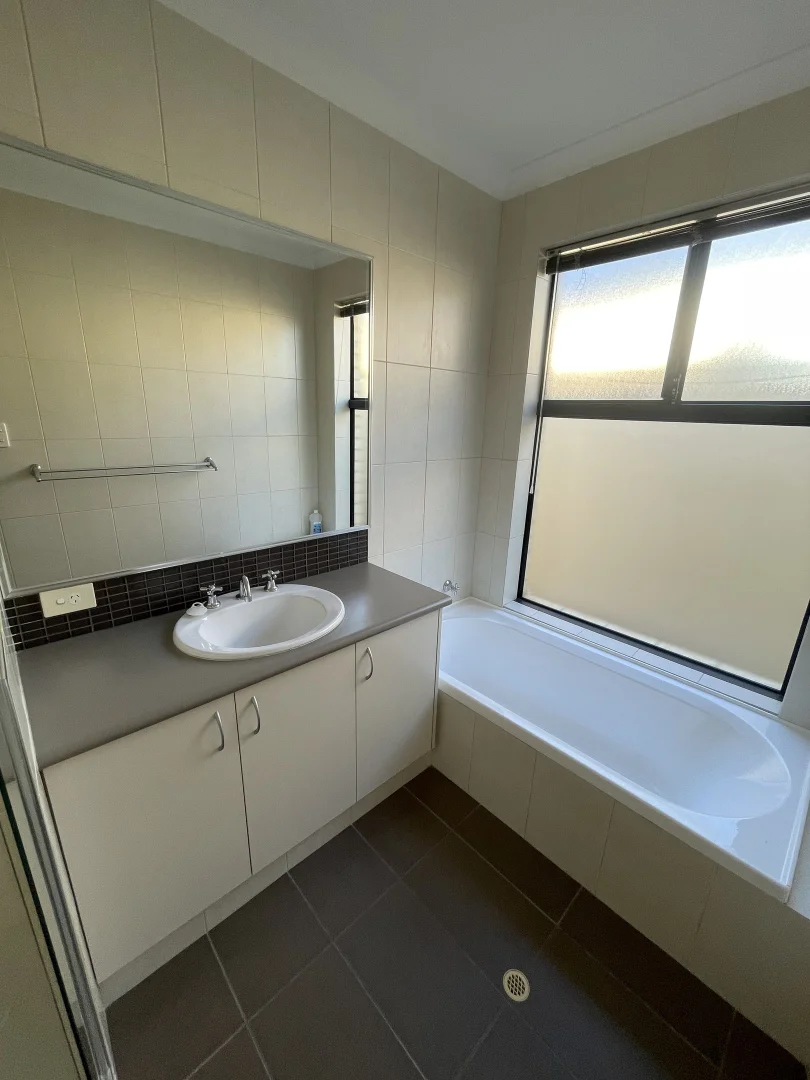 Additional image 16 of 18B Olivedale Rd, Madeley WA 6065