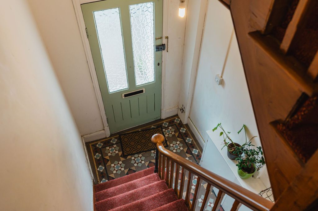 Additional image 12 of 1 bed flat for saleHolbrook Road, South Knighton LE2