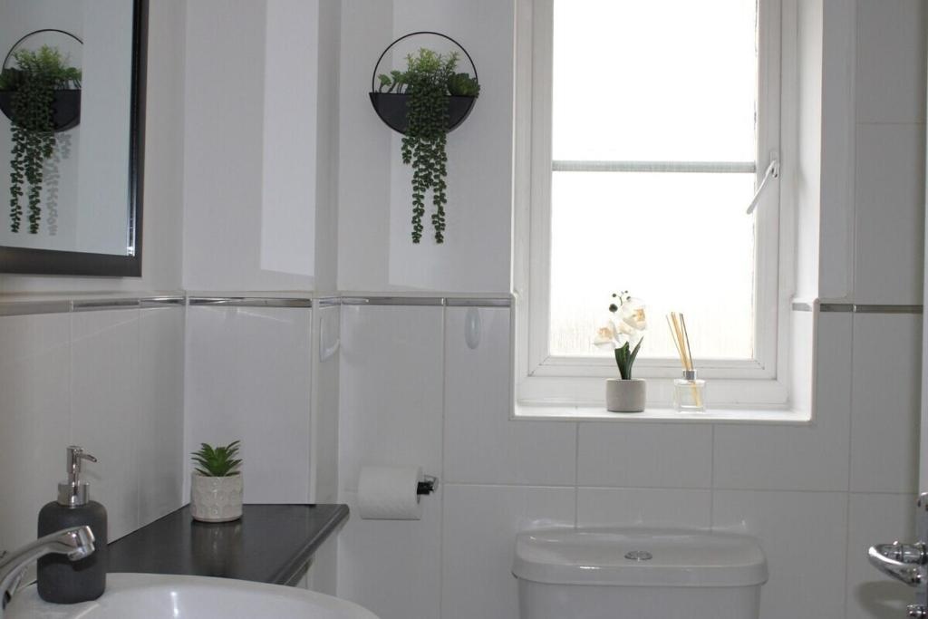 Additional image 13 of 3 Bed Semi-Detached House, Grebe Court, CB5, N1 7GU