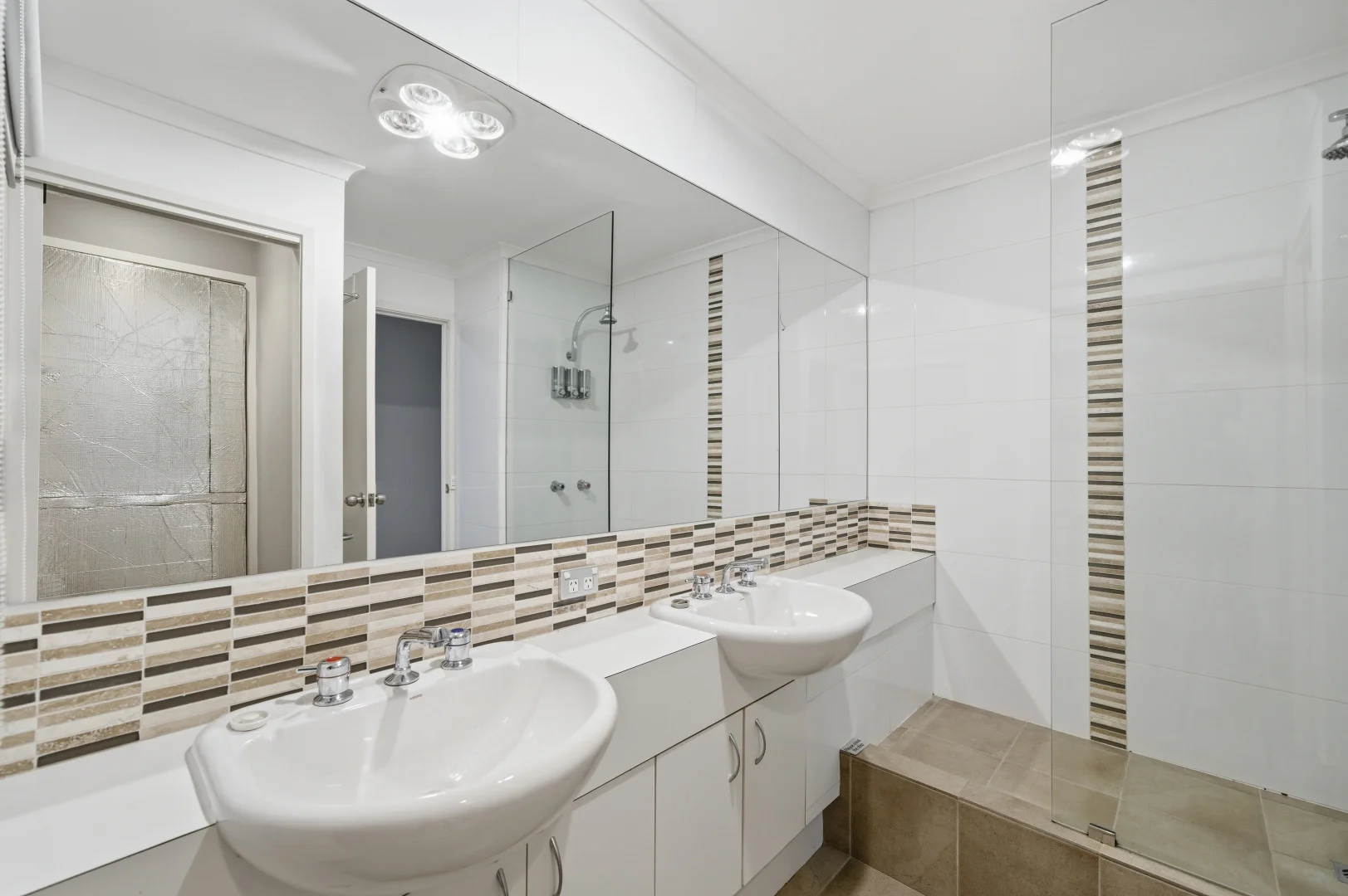 Additional image 5 of 227 Wiltshire Drive, Kew VIC 3101