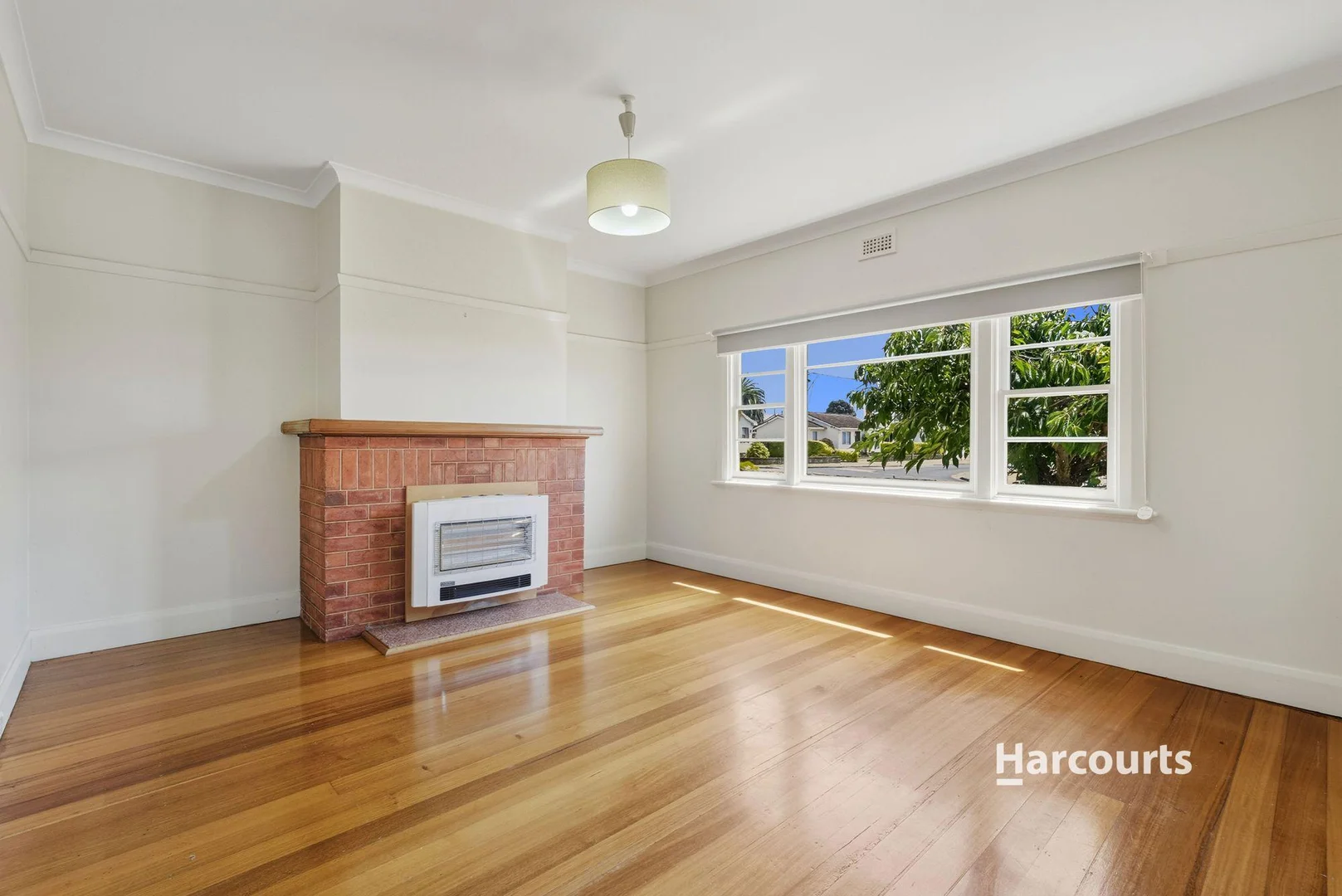 Additional image 3 of 1/135 Oldaker Street, Devonport TAS 7310