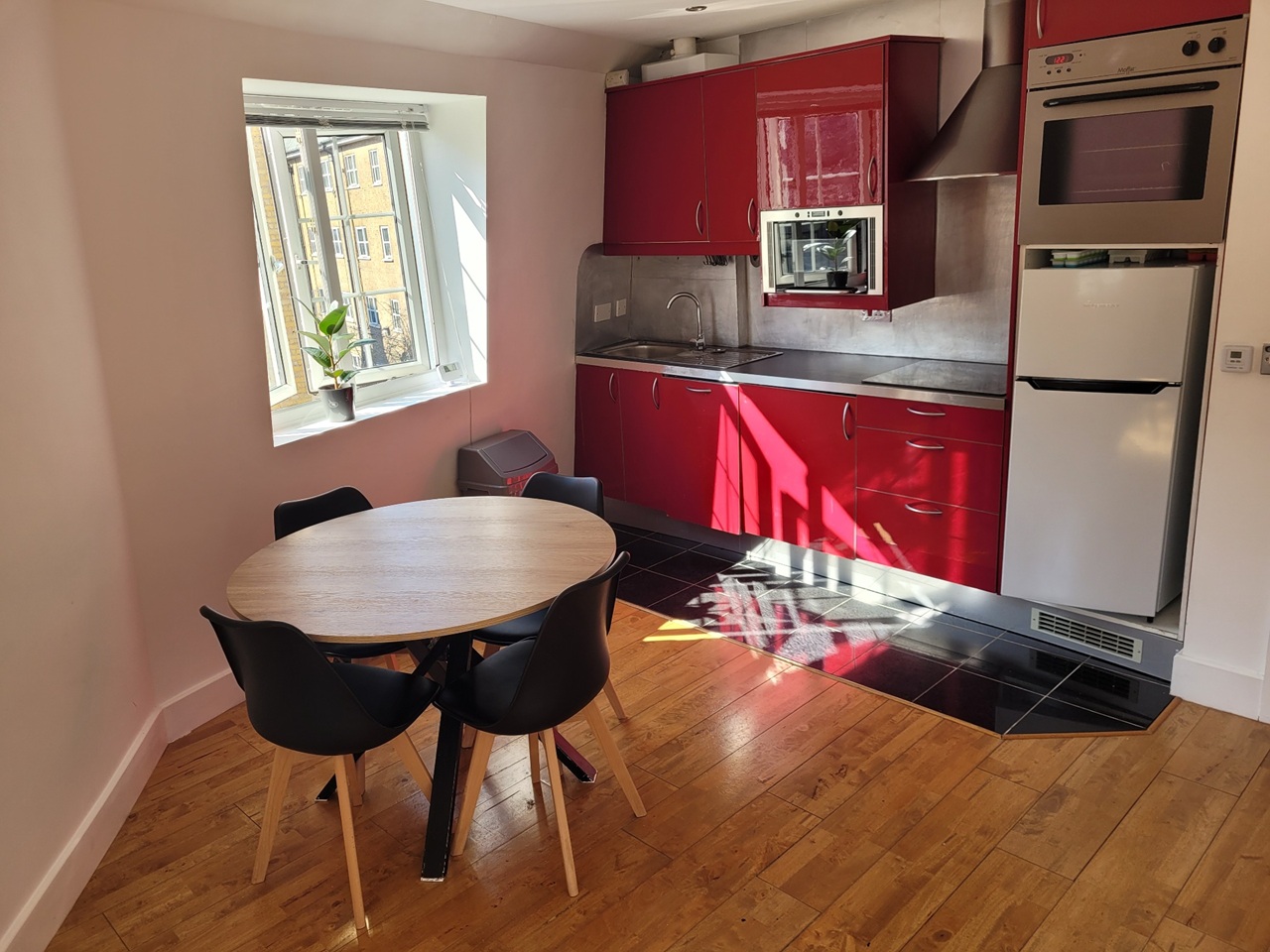 1 Bed Flat, Doric Way, NW1, N1 7GU photo 5