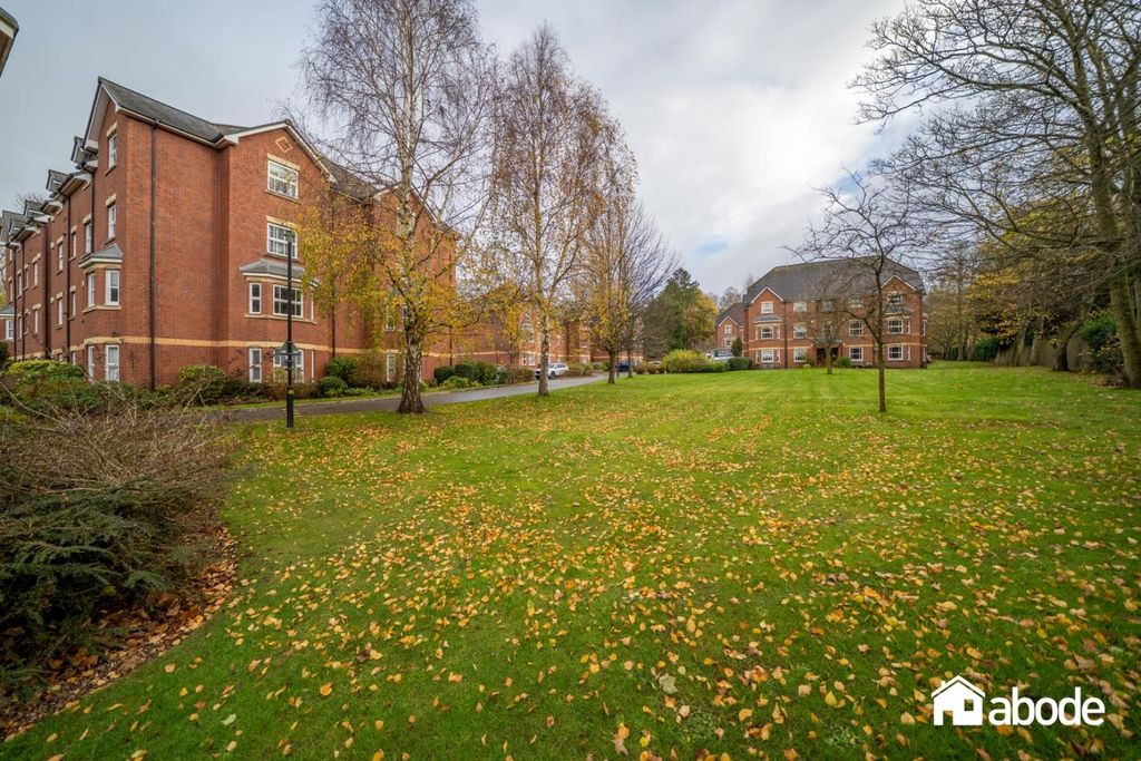 Additional image 4 of 2 bed flat for salePennyford Drive, Liverpool L18