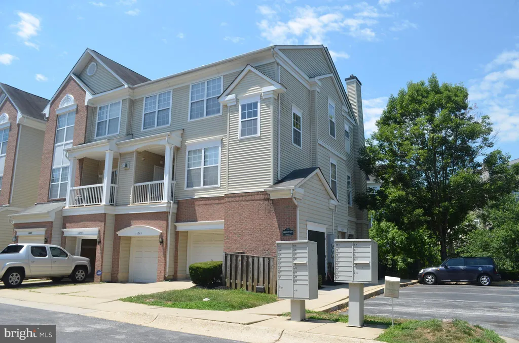 14245 Hampshire Hall Court Unit 701, Upper Marlboro, MD 20772