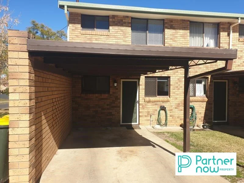 1/16 Barton Lane, Tamworth NSW 2340