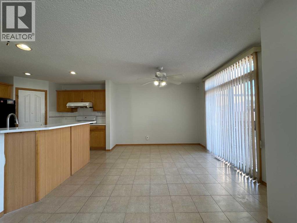 244 Los Alamos Place NE