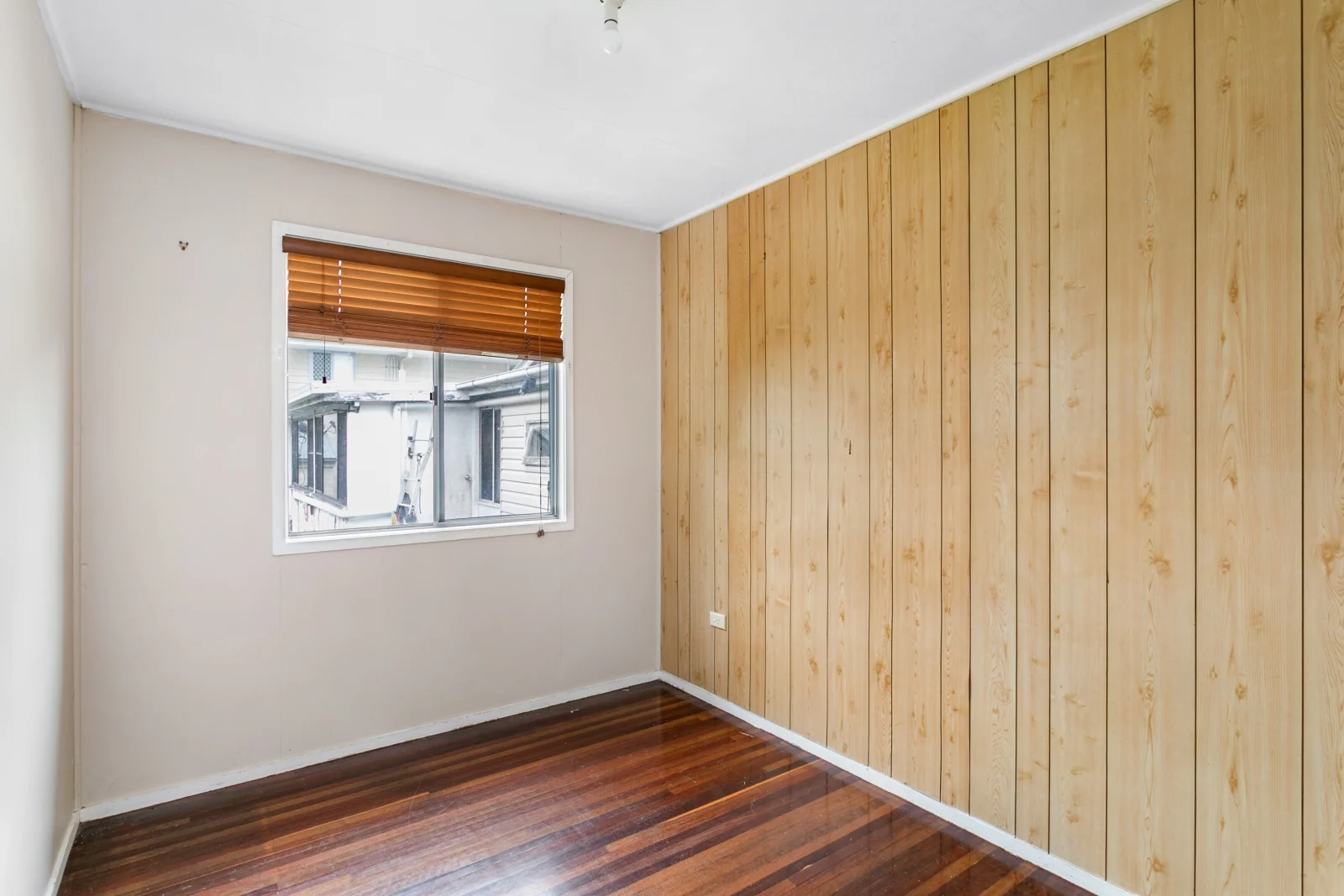 Additional image 3 of 24 Caroline Street, Woody Point QLD 4019