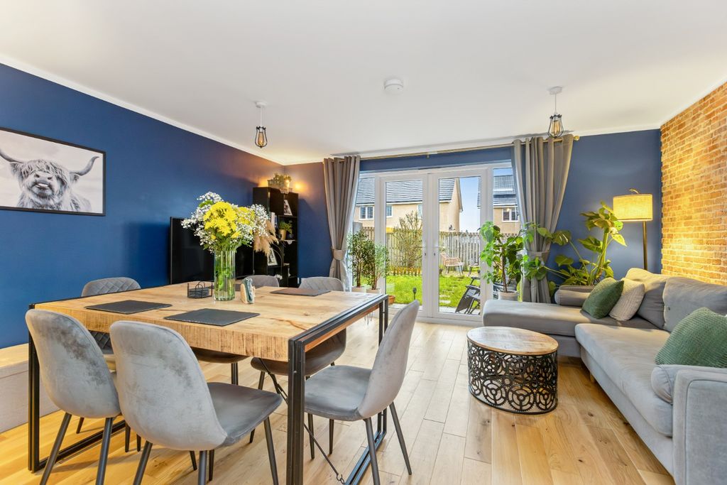 Additional image 6 of 3 bed semi-detached house for sale47 Foster Road, Penicuik EH26