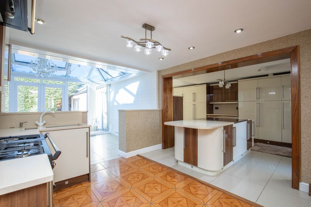 Additional image 3 of 4 bed detached house for saleVictoria Road, Port Talbot SA12