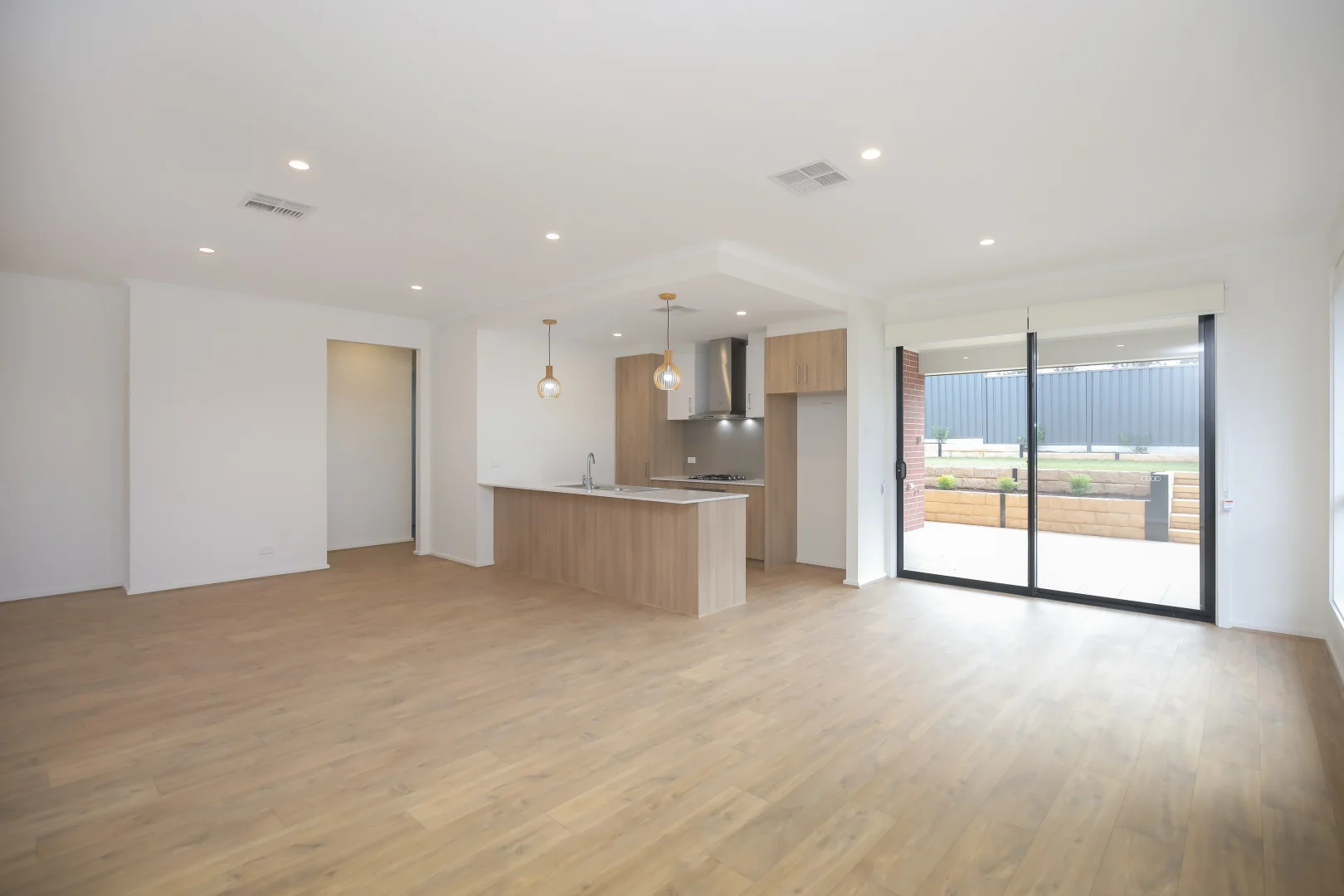 Additional image 4 of 48 Park Tce, Mount Barker SA 5251