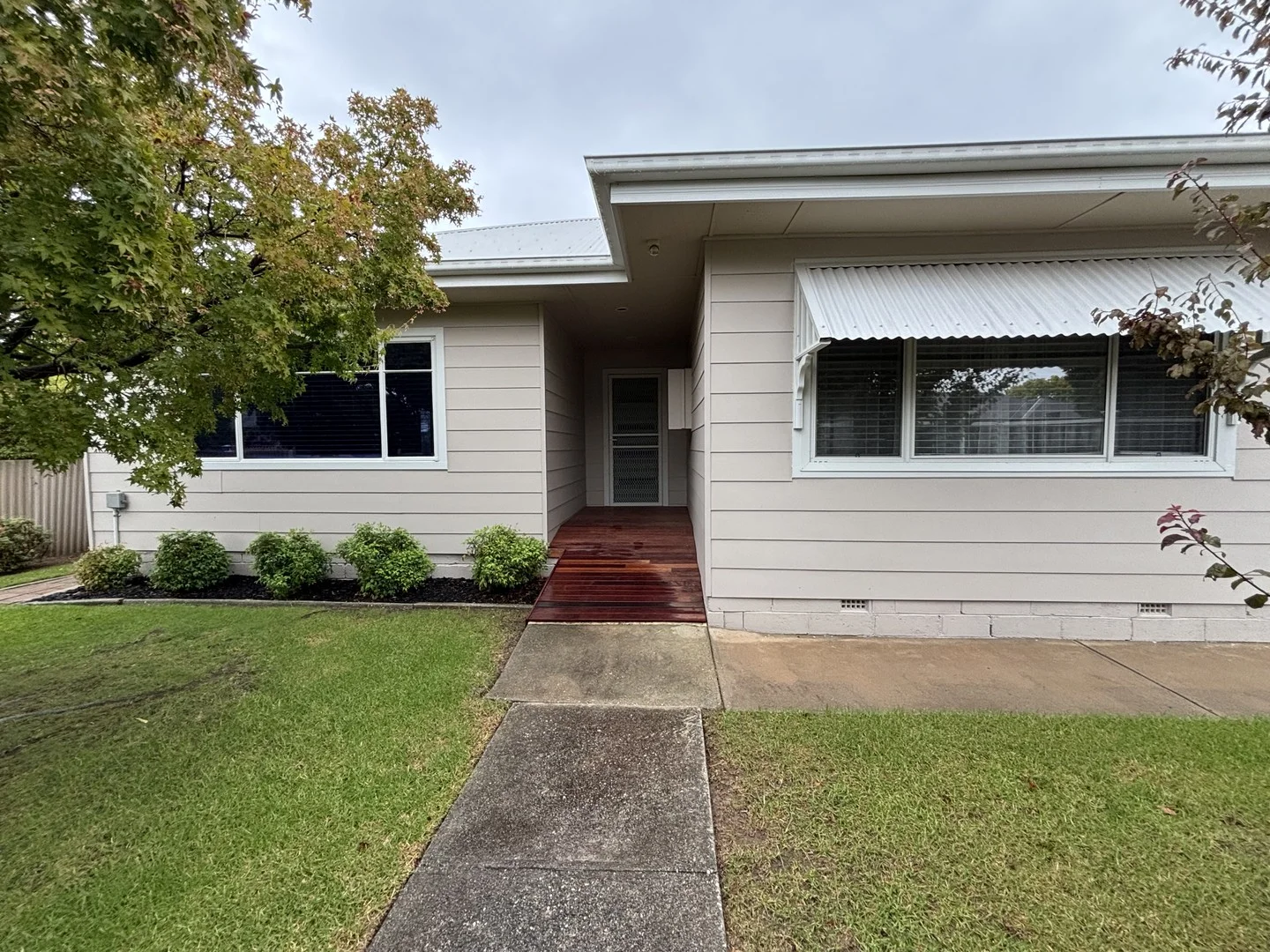 541 Comans Avenue, Lavington NSW 2641