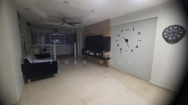 437 Tampines Street 43 photo 5