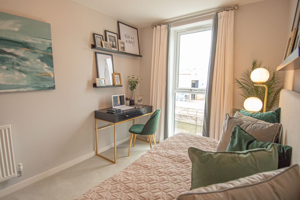 Additional image 3 of 2 bed flat for sale"Waterside House" at Frog Island, Leicester LE3