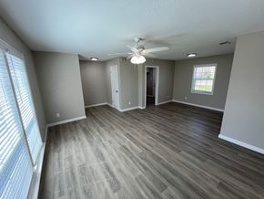 Additional image 4 of 2017 Tolosa Dr, Dallas, TX, 75228
