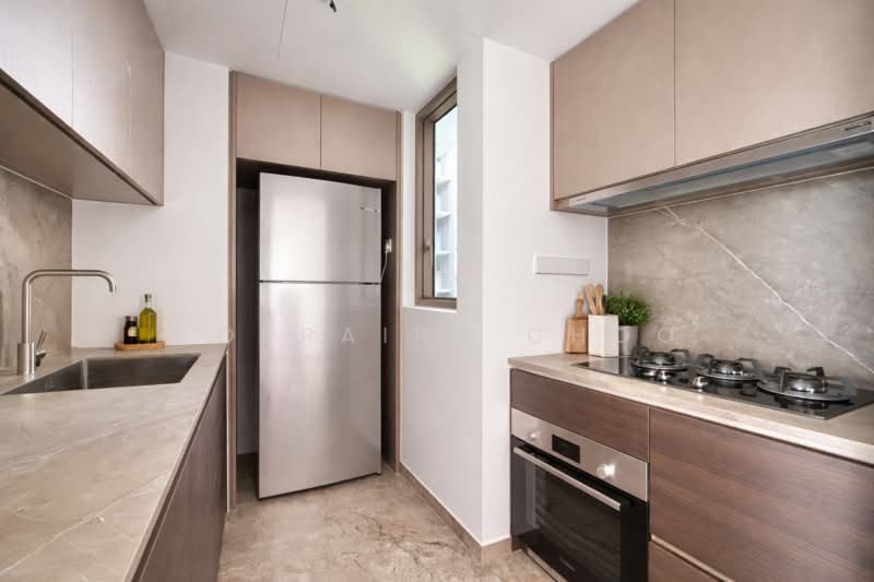 8 Pasir Ris Drive 8 photo 3