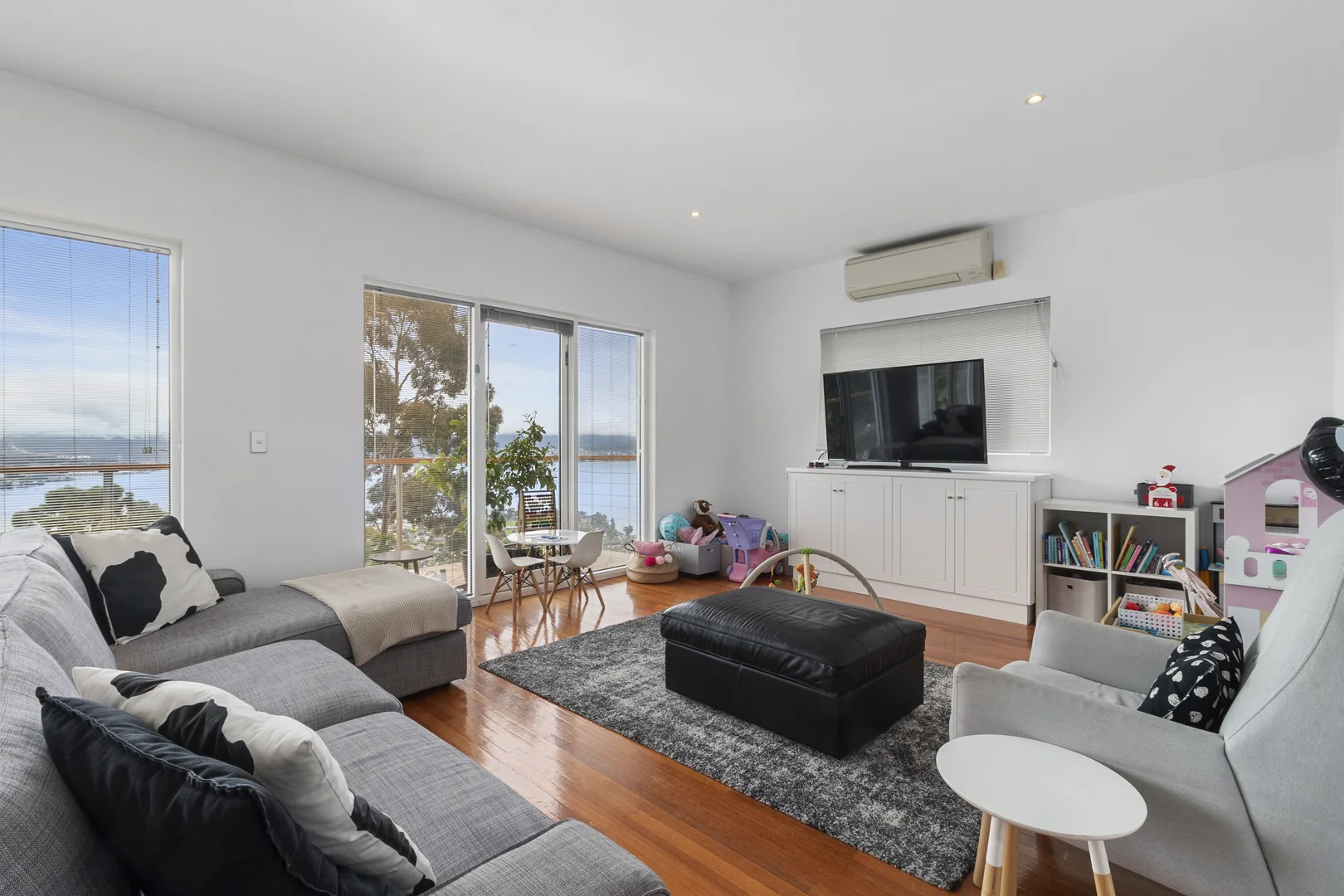 Additional image 4 of 1/31 Nicholas Drive, Sandy Bay TAS 7005