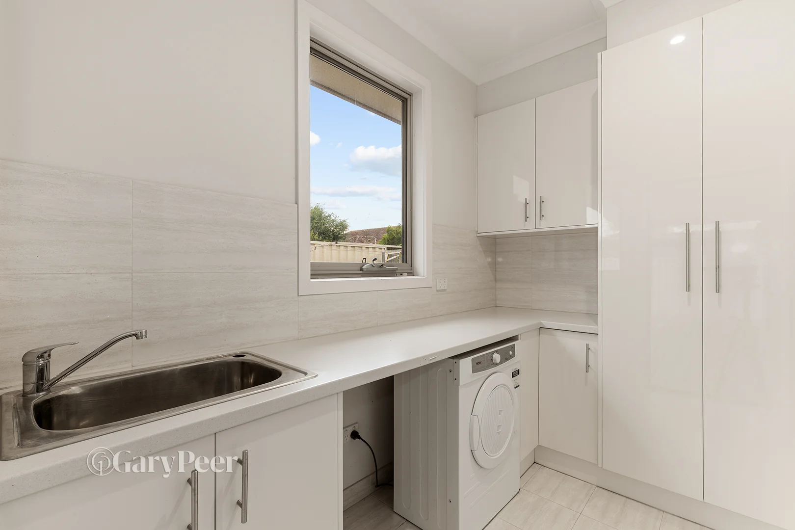 Additional image 6 of 2/29 Eleebana Ave, Hughesdale VIC 3166