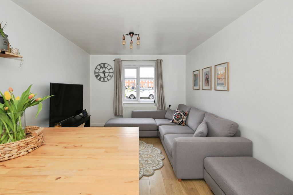 Additional image 2 of 2 bed flat for saleMolyneux Square, Peterborough PE7