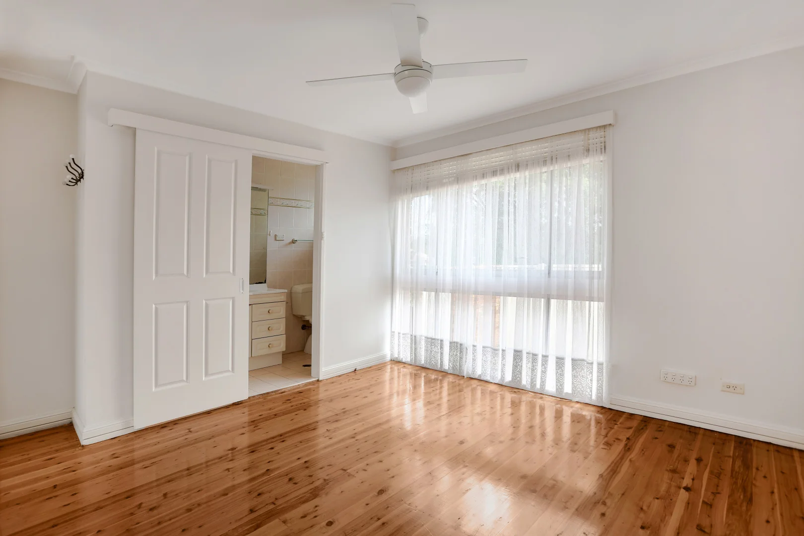 Additional image 3 of 23 St Clair Avenue, St Clair NSW 2759