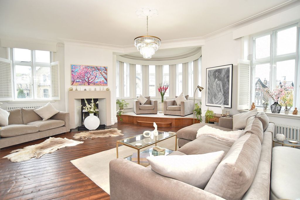 Additional image 3 of 3 bed flat for saleLeeds Road, Harrogate HG2